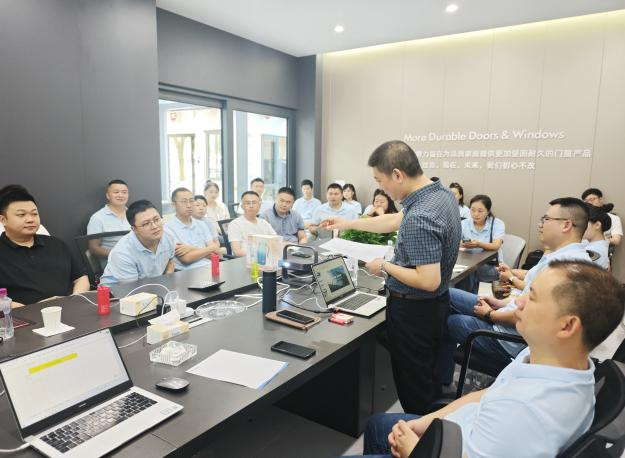 筑牢文化根基 凝聚發(fā)展合力